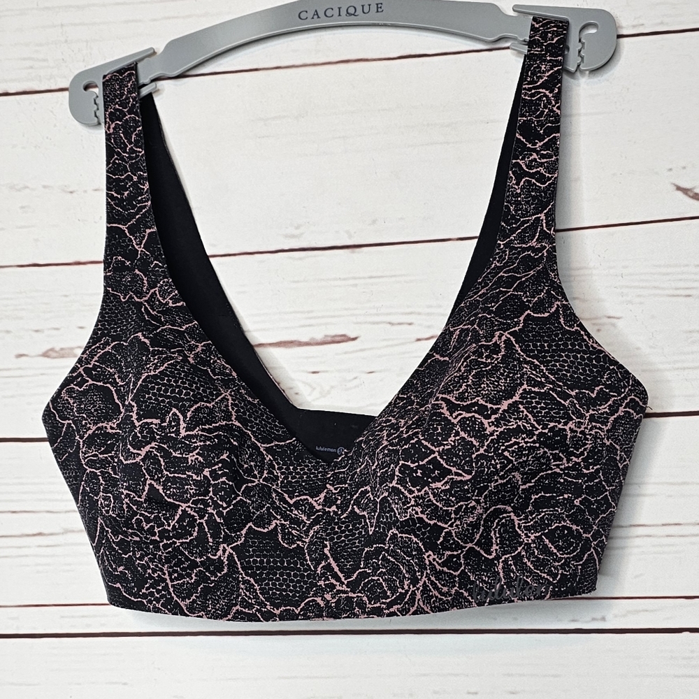 Lululemon Like Nothing Sports Bra